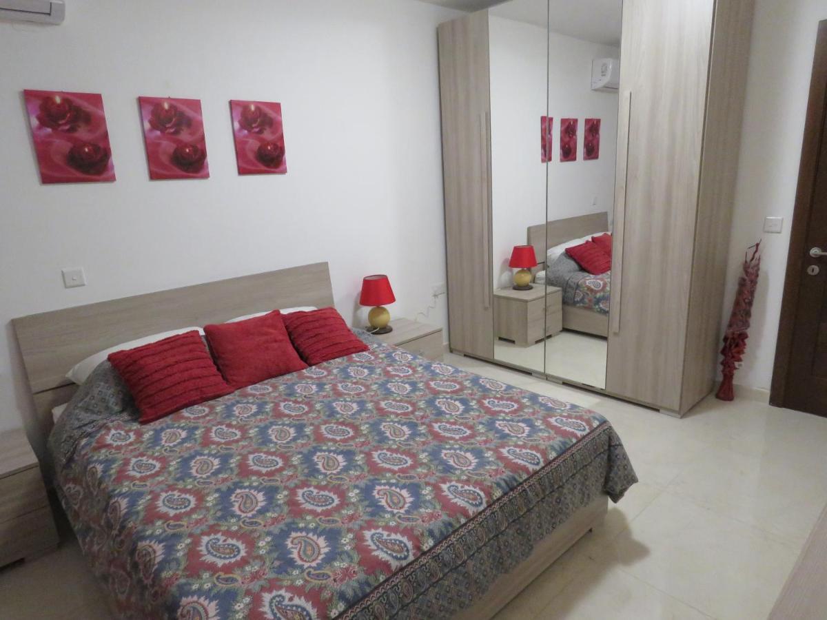 Aquamarine Sea Front Apartments - Second Floor Marsaskala Exterior photo