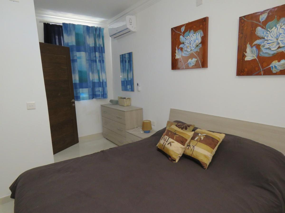 Aquamarine Sea Front Apartments - Second Floor Marsaskala Exterior photo