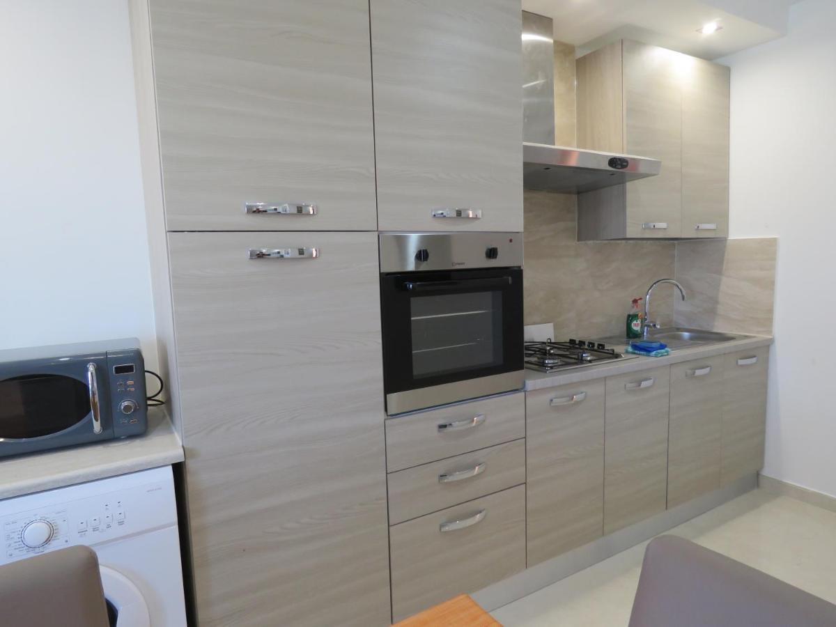 Aquamarine Sea Front Apartments - Second Floor Marsaskala Exterior photo